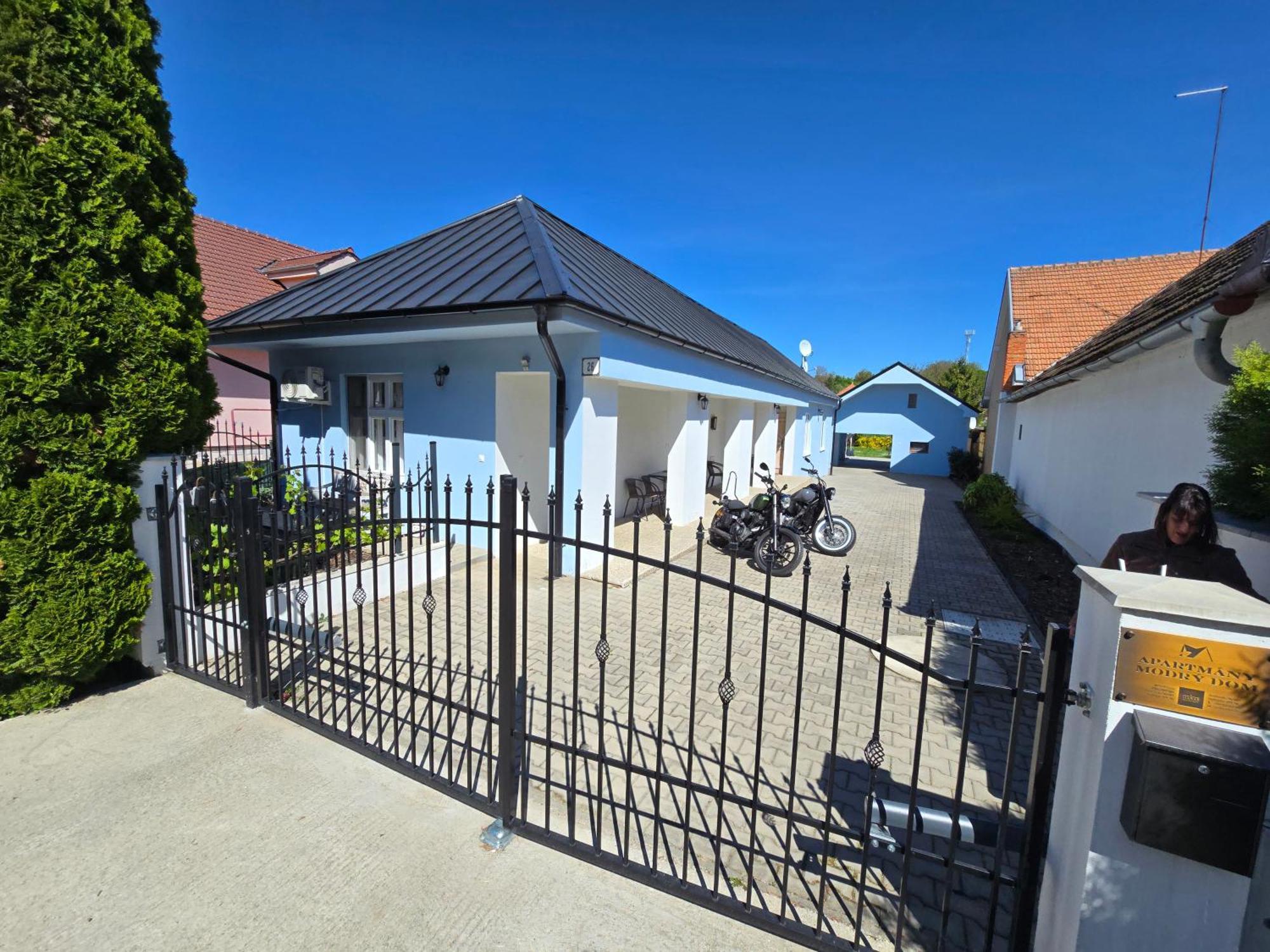 Apartmany Modry Dom Podhájska Dış mekan fotoğraf